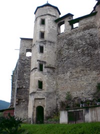 Bild zeigt Turm von Schloss Wespenstein